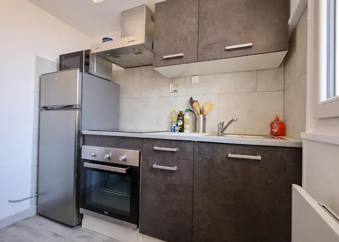 La De Jade サン・ヴルバ